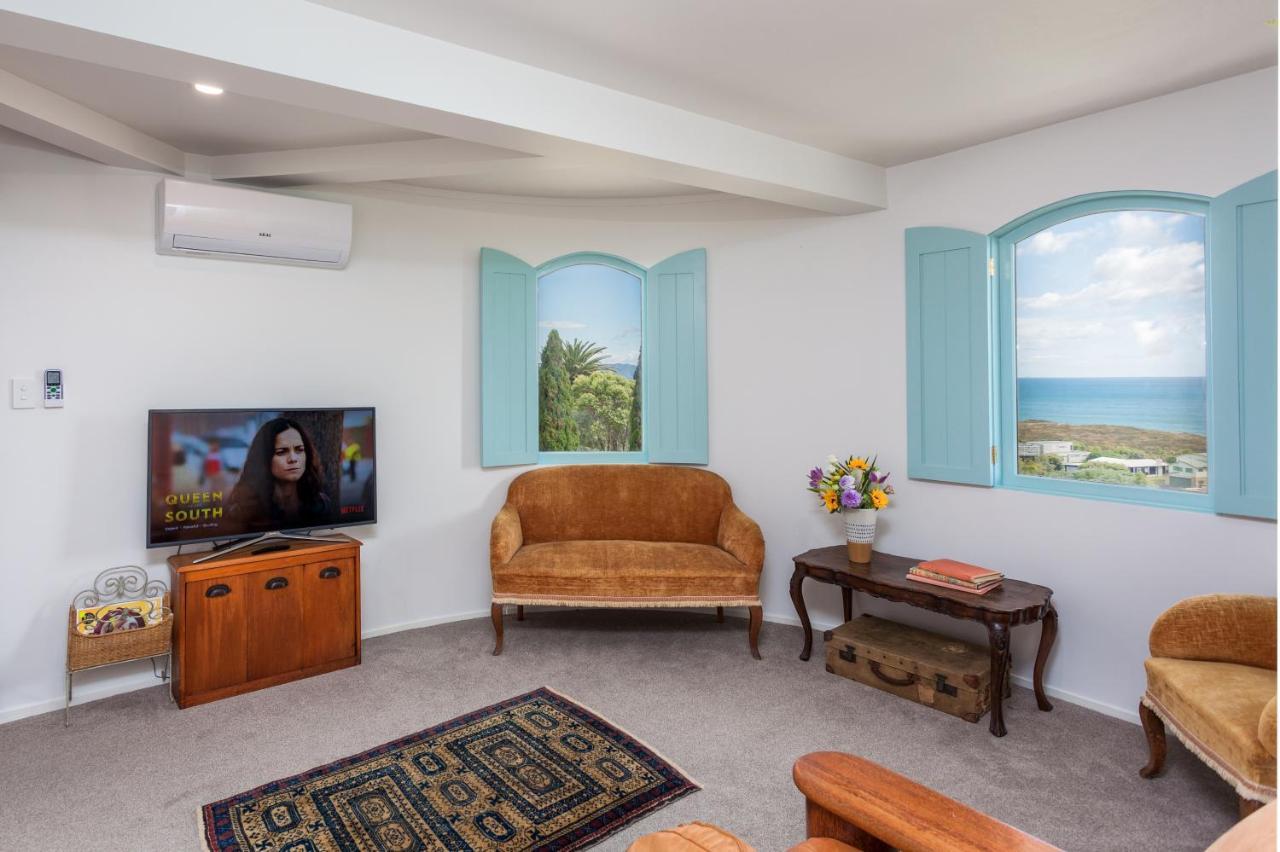 Bowentown Naxos - Med Style Castle, Ocean Views From Every Room! מראה חיצוני תמונה